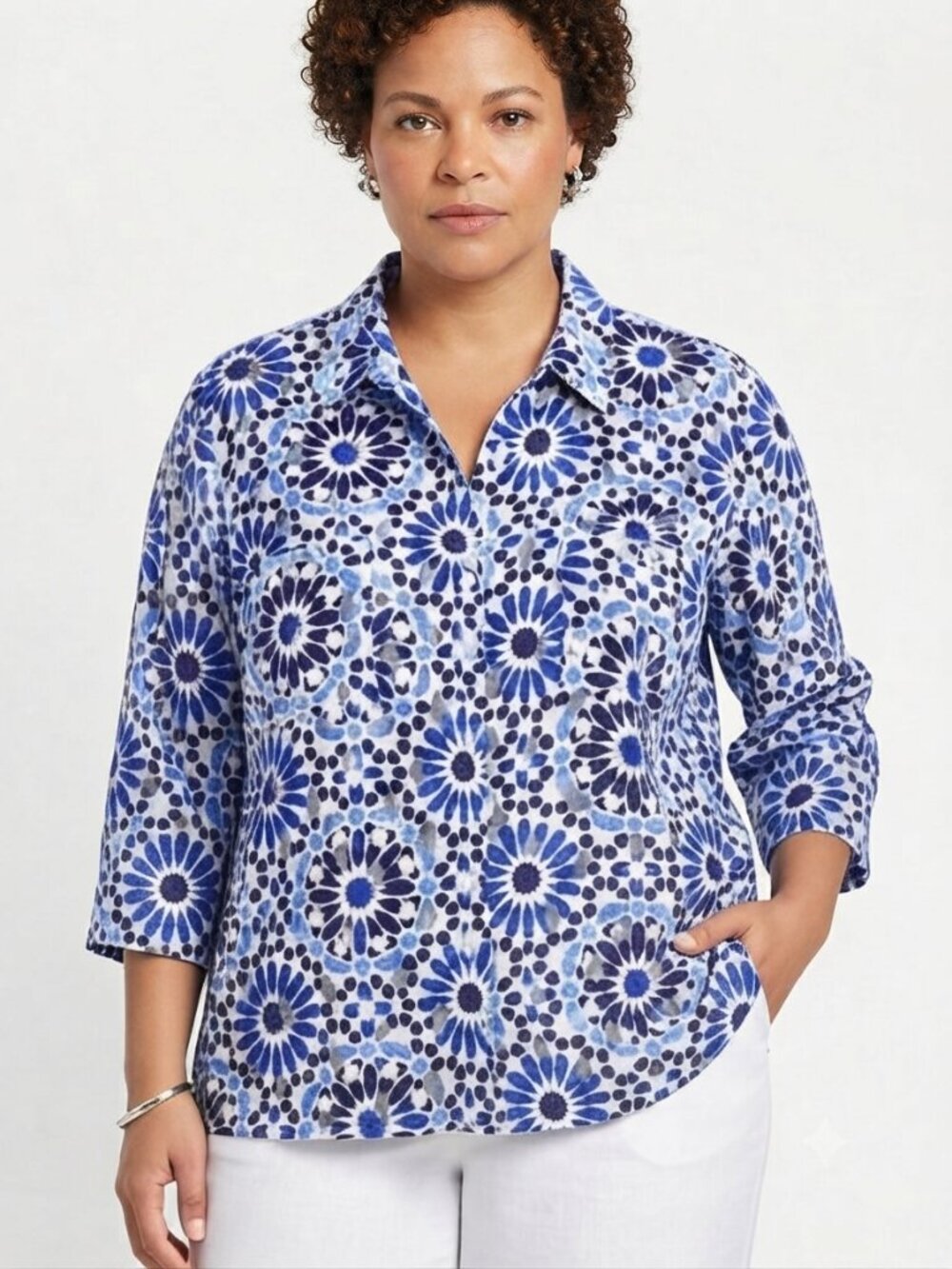Ruby Rd. Women’s Blue Geometric Eyelet Top Size 20W Roll Tab Sleeve Minimalist